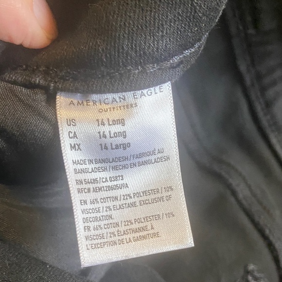 American Eagle Outfitters Black Flare Jeans - Picture 6 of 6